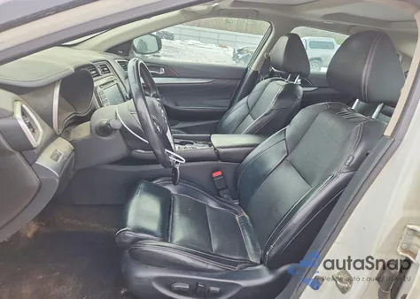 2017 Nissan Maxima 3.5S z USA, uszkodzony, nr VIN 1N4AA6APXHC408859